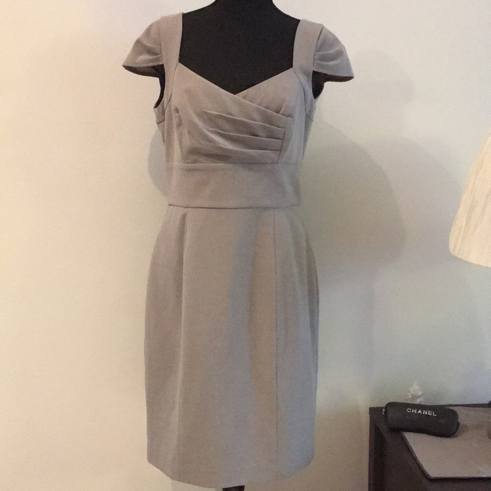 💥Sale💥Calvin Klein grey dress. Perfect for work.